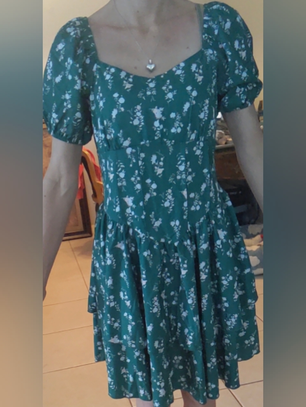 Green Floral Square-Neck Puff Sleeve Layered Flowy Dress New Too Big On Me